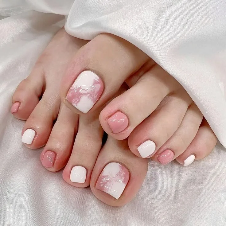 Mẫu móng chân loang đẹp