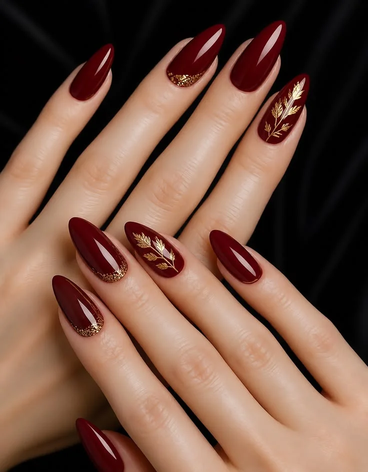 các mẫu nail màu đỏ đẹp