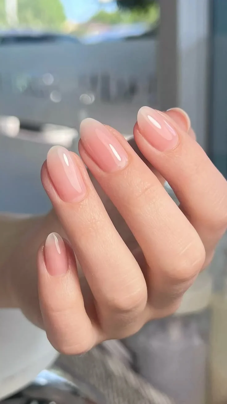 móng tay màu hồng đẹp
