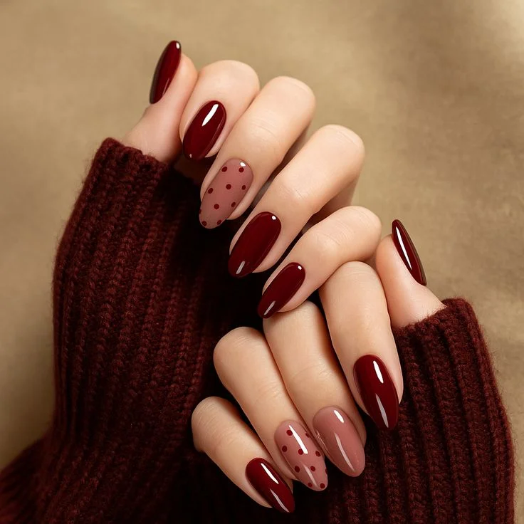 Màu nail chân đẹp cho da ngăm